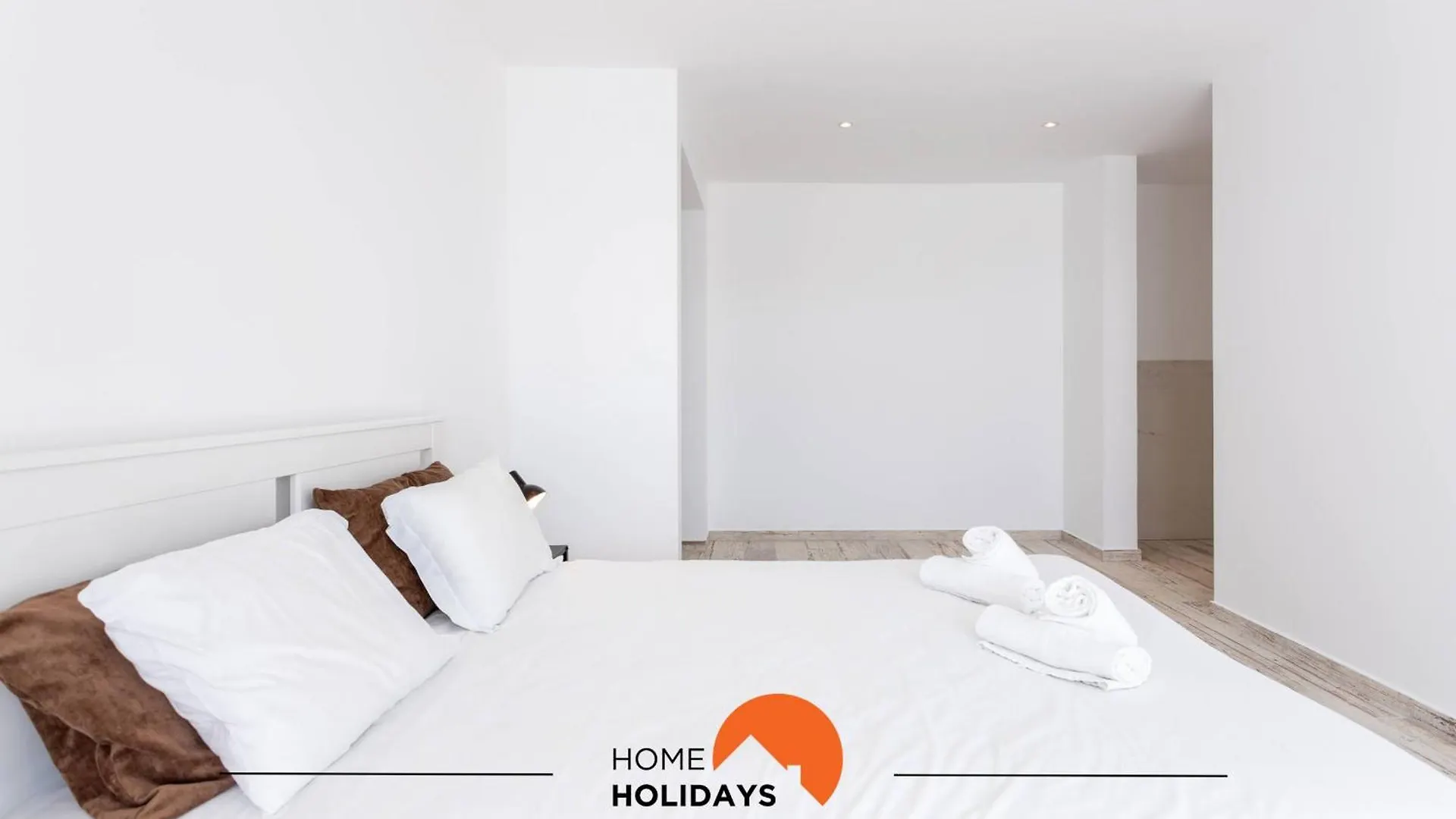 #078 Prestige Villa By Home Holidays Albufeira 0*,  Portugal
