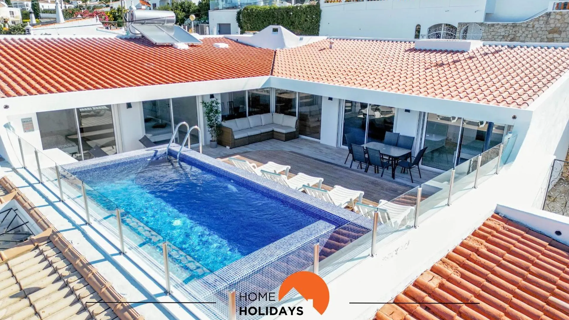 #078 Prestige Villa By Home Holidays contacts